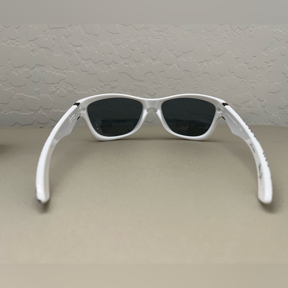 Oakley Stanley Donwood Jupiter Sunglasses - Picture 4 of 11
